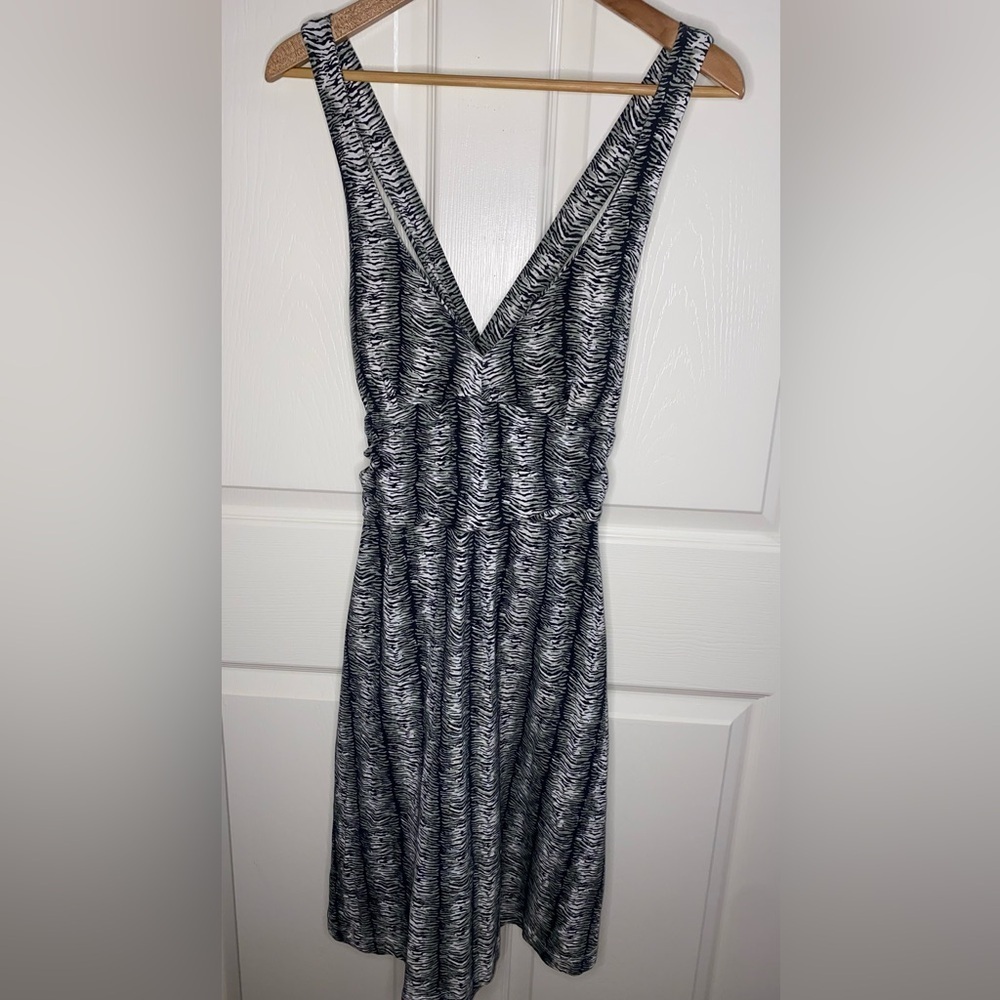 Tommy Bahama Black & White Animal Print Stripe Sleeveless Dress - XL Summer